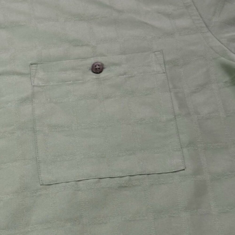 The Foundry Supply Short Sleeve Button Up Green Men's XLT - Picture 3 of 13